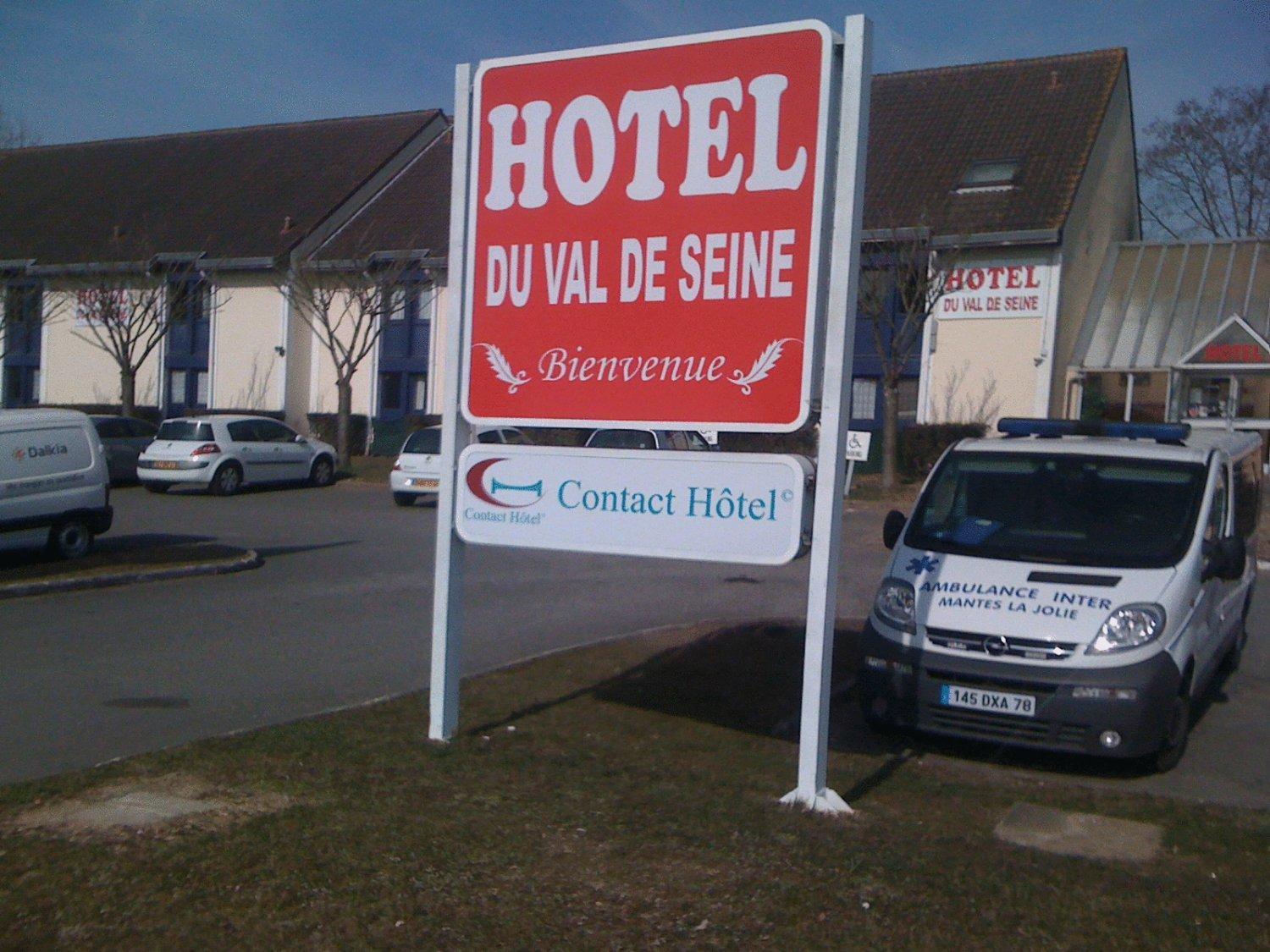 Hotel Du Val De Seine Mantes-la-Jolie Exteriör bild